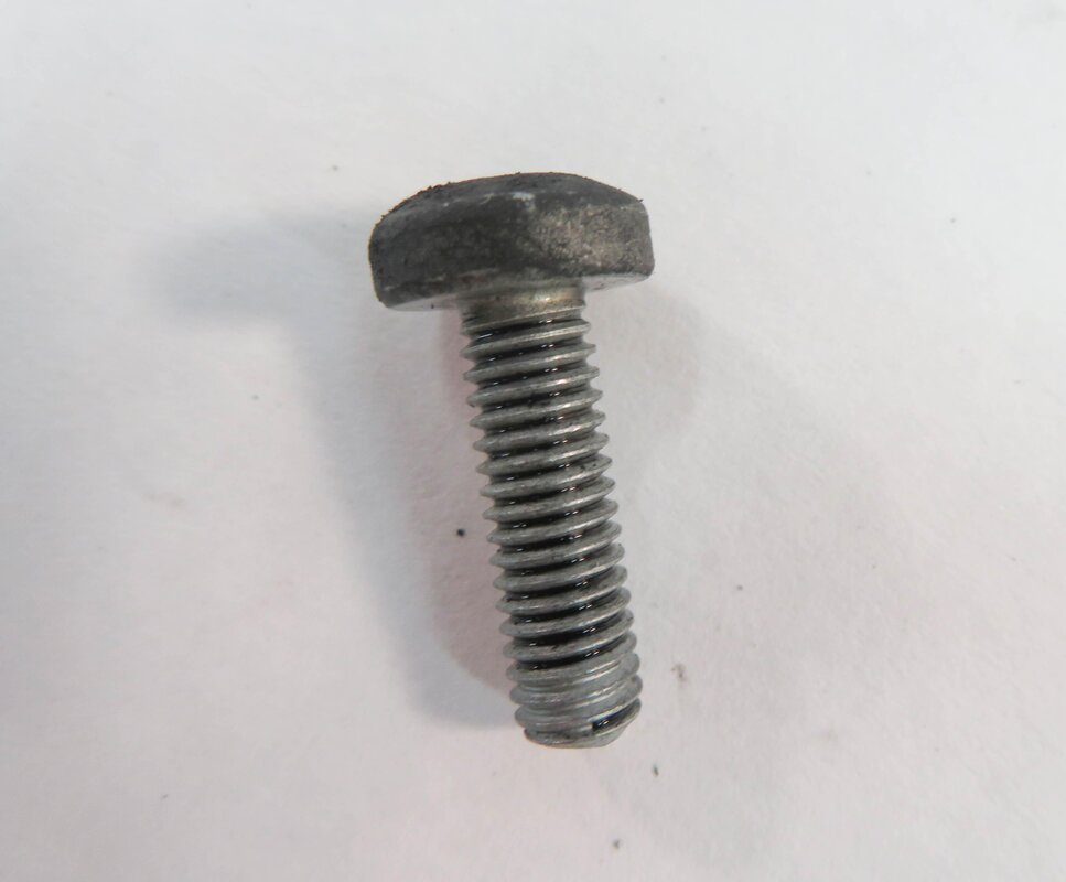 Thumbnail 6: 2010 AUDI Q7 (4L) 3.0L CATA DIESEL ENGINE - CAMSHAFT ADJUSTER SOLENOID