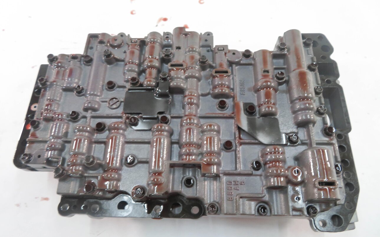 Thumbnail 6: 2009-2010 AUDI Q7 (4L) 3.0L TDI DIESEL ENGINE AUTOMATIC TRANSMISSION VALVE BODY