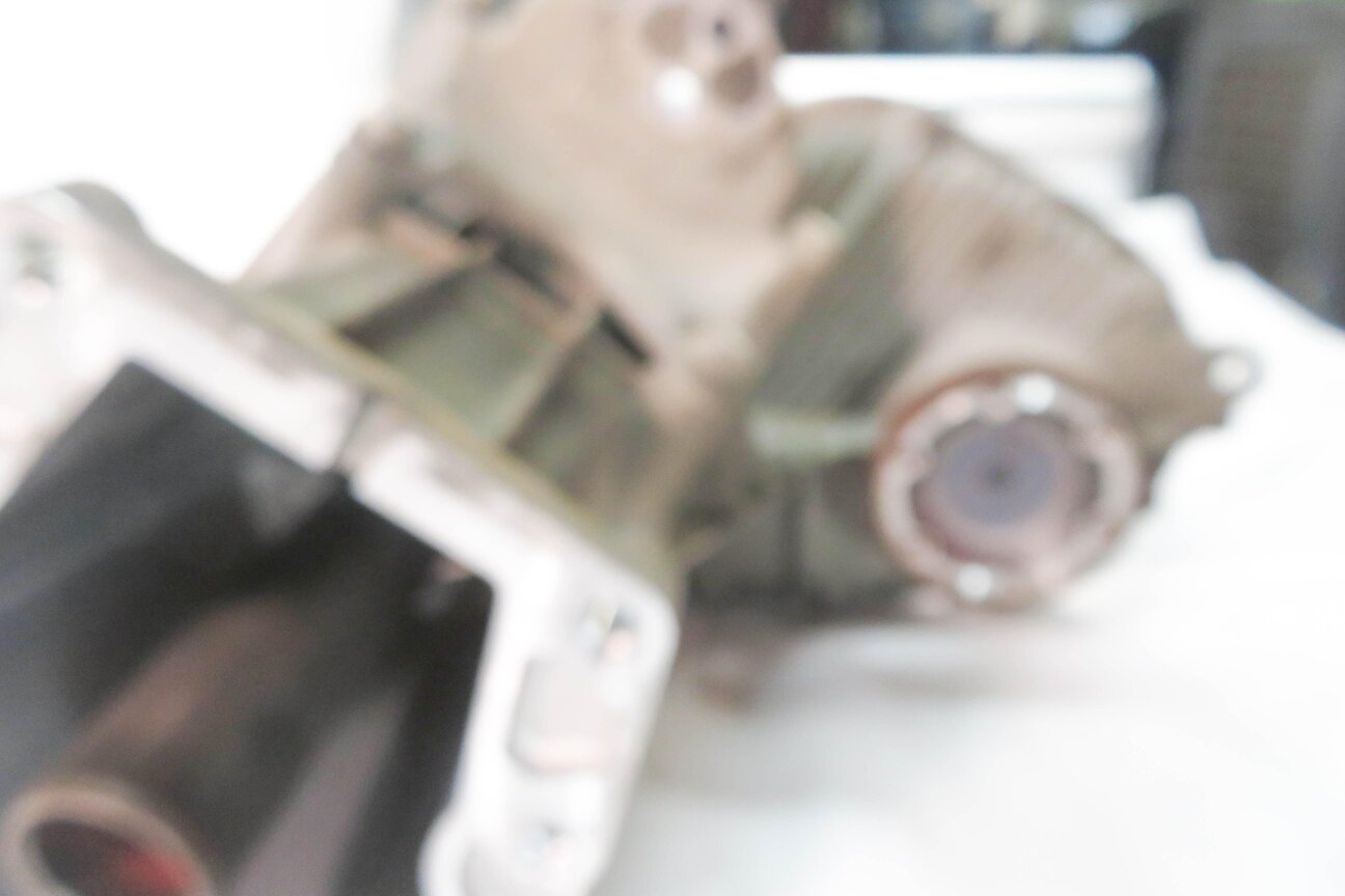 Thumbnail 6: 2007-2010 AUDI Q7 (4L) AWD FRONT TRANSFER CASE ASEEMBLY