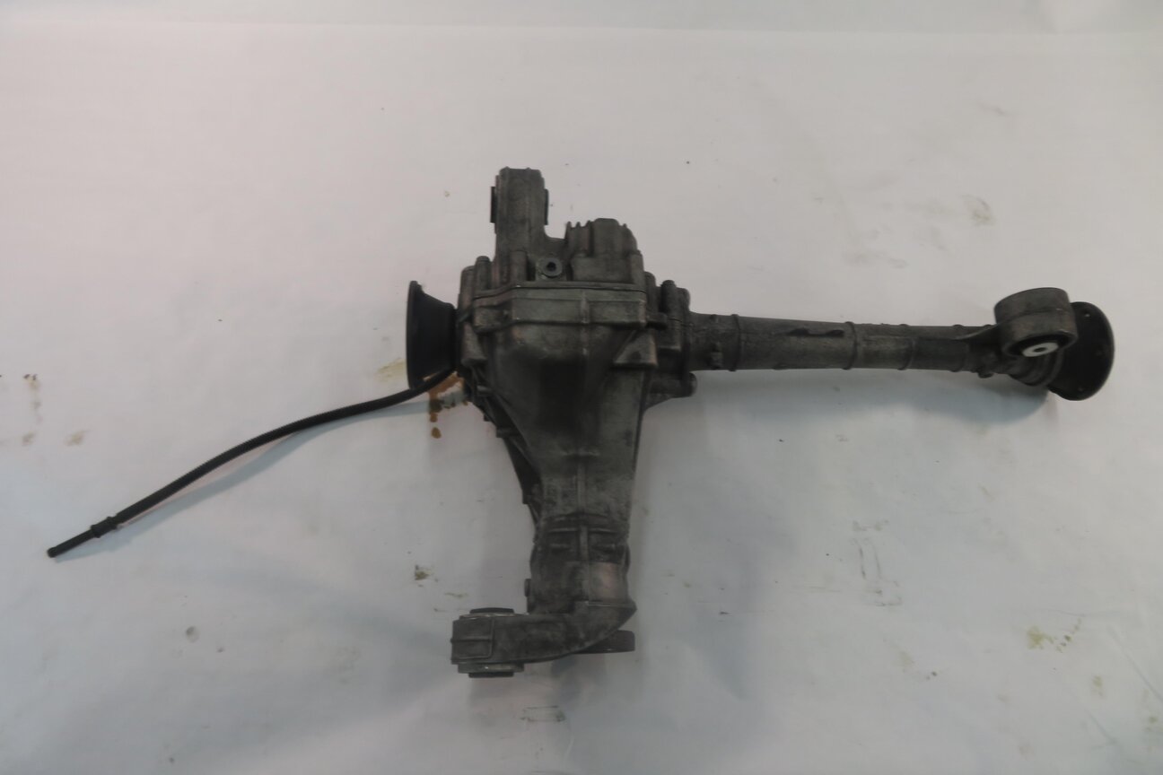 Thumbnail 2: 2009-2010 VW TOUAREG / AUDI Q7 (4L) 3.0L - FRONT DIFFERENTIAL GEAR CARRIER