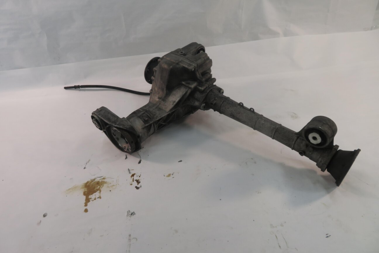 Thumbnail 6: 2009-2010 VW TOUAREG / AUDI Q7 (4L) 3.0L - FRONT DIFFERENTIAL GEAR CARRIER