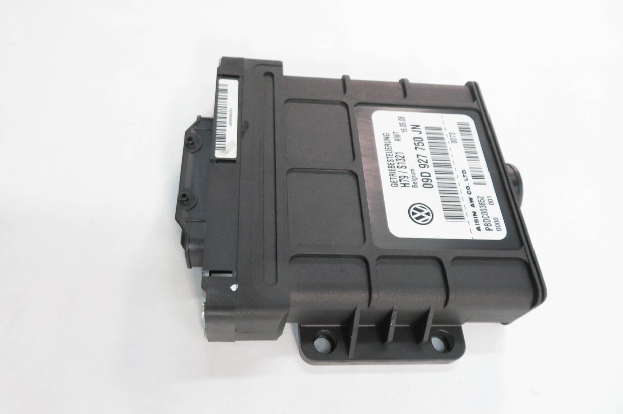 Thumbnail 4: 2009 PORSCHE CAYENNE GTS (957) NON TURBO - A/T TRANSMISSION CONTROL MODULE