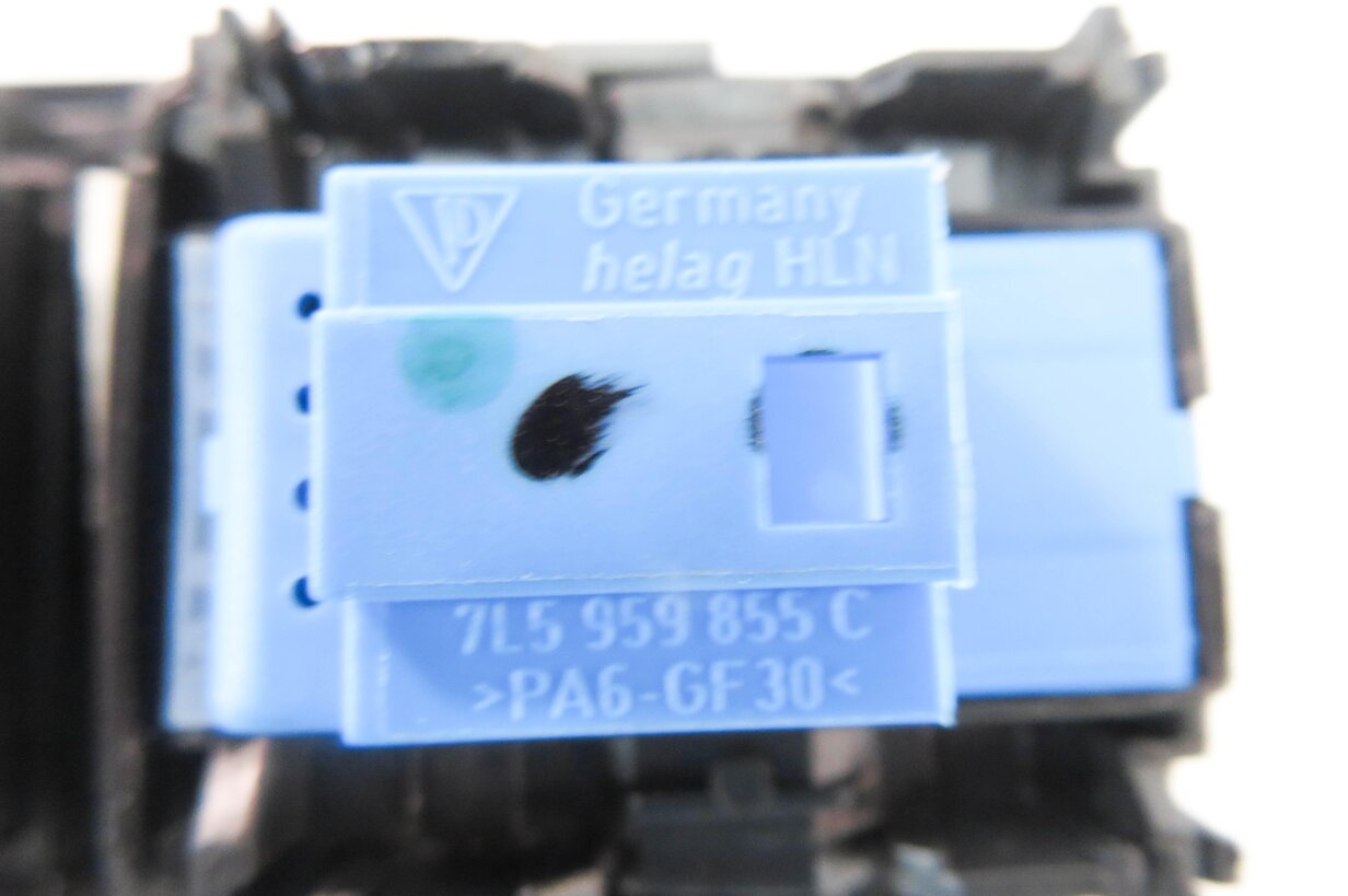 Thumbnail 6: 2009 PORSCHE CAYENNE GTS (957) LEFT REAR DOOR POWER WINDOW / LOCK SWITCH (BLACK)