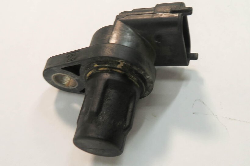 Thumbnail 2: 2009 PORSCHE CAYENNE GTS (957) 4.8L M48 ENGINE - CAMSHAFT CAM POSITION SENSOR