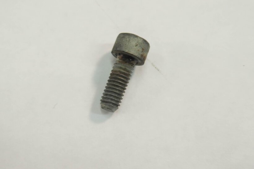 Thumbnail 7: 2009 PORSCHE CAYENNE GTS (957) 4.8L M48 ENGINE - CAMSHAFT CAM POSITION SENSOR