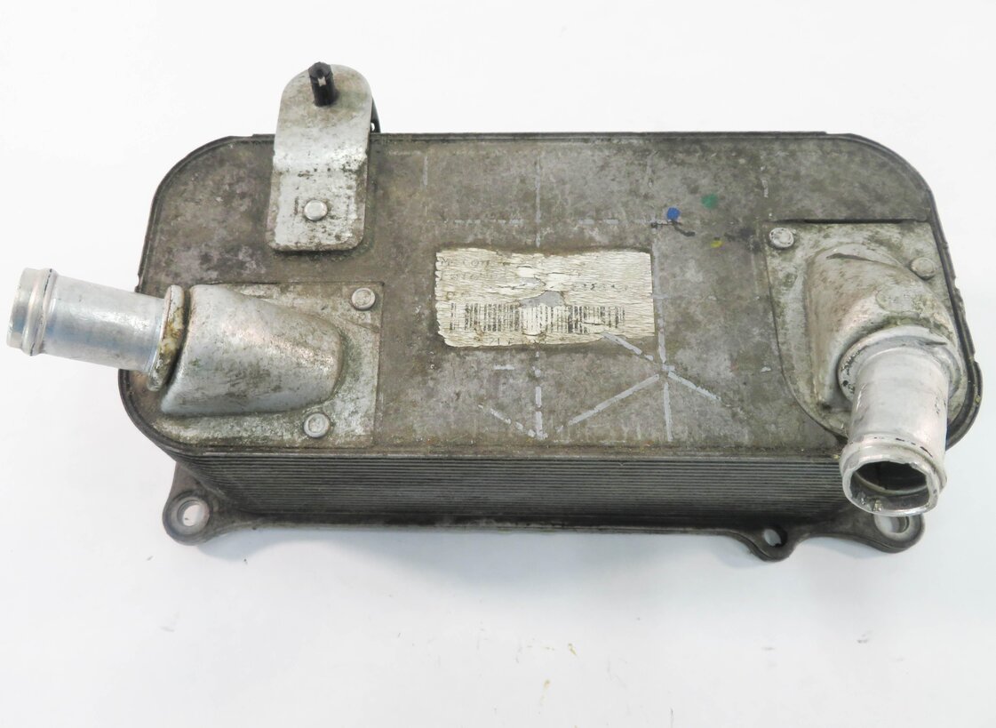 Thumbnail 2: 2008-2010 PORSCHE CAYENNE (957) 4.8L V8 ENGINE MOTOR OIL FLUID COOLER