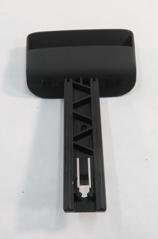 Thumbnail 5: 2009 PORSCHE CAYENNE GTS (957) EMERGENCY PARKING BRAKE RELEASE HANDLE