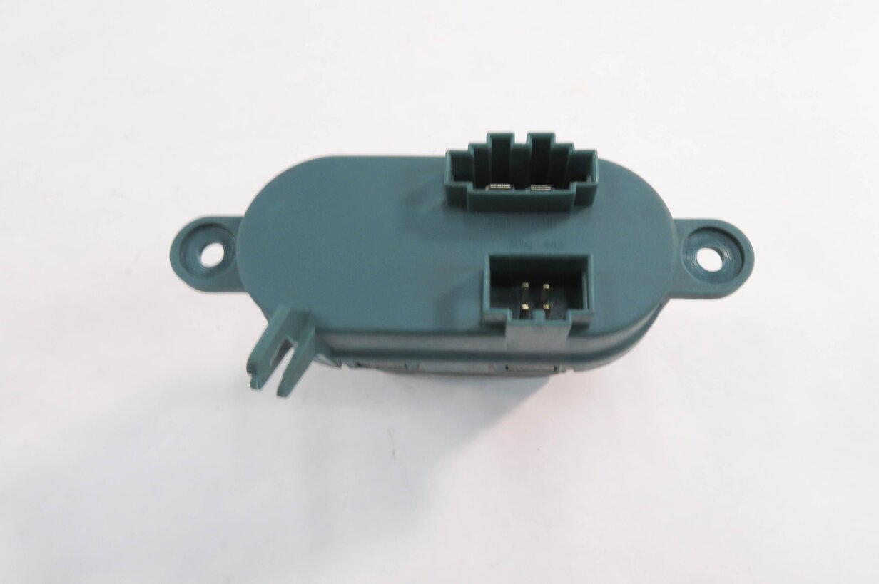 Thumbnail 5: 2009 PORSCHE CAYENNE GTS (957) FRONT HEATER A/C BLOWER FAN MOTOR SPEED RESISTOR