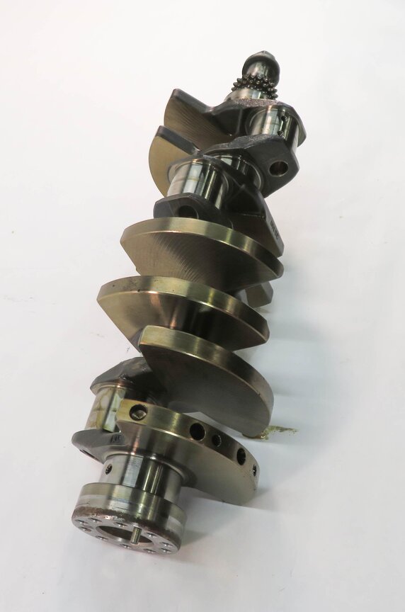 Thumbnail 2: 2009 PORSCHE CAYENNE (957) 4.8L M48.01 *NON TURBO* ENGINE CRANKSHAFT CRANK SHAFT