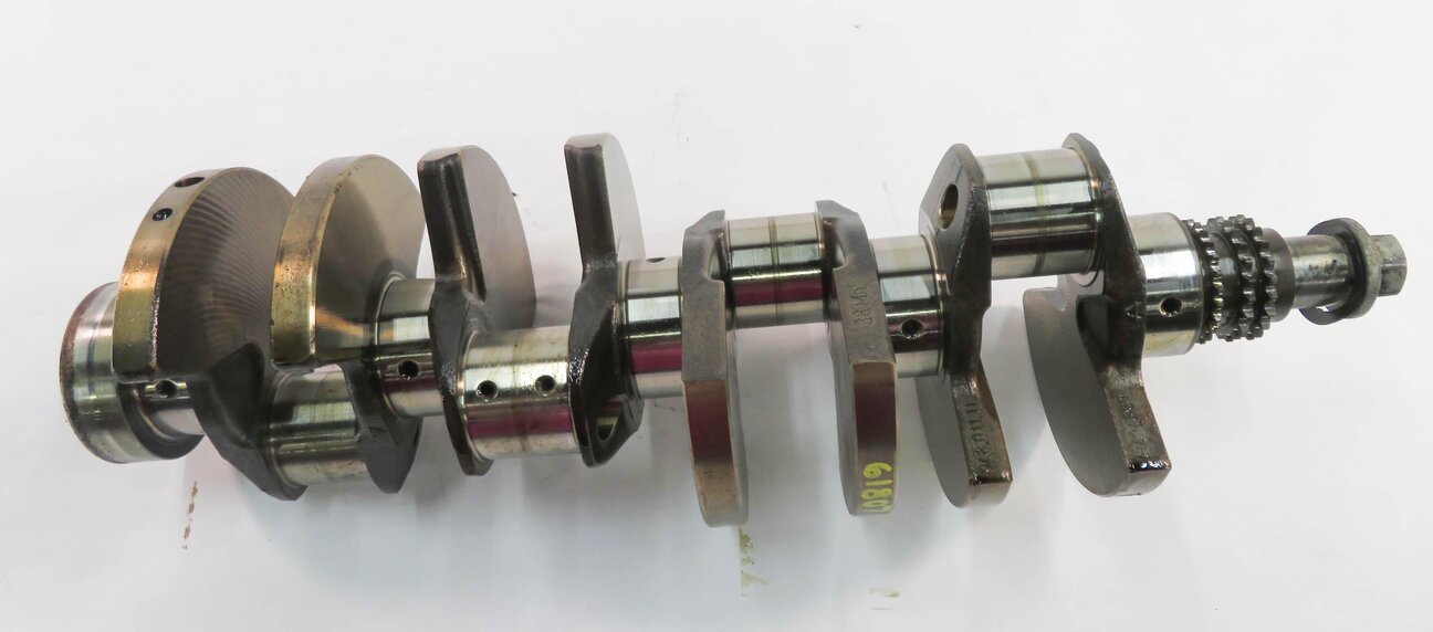 Thumbnail 4: 2009 PORSCHE CAYENNE (957) 4.8L M48.01 *NON TURBO* ENGINE CRANKSHAFT CRANK SHAFT