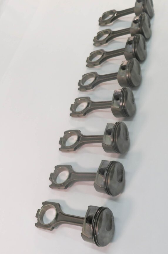 Thumbnail 2: 08-12 PORSCHE CAYENNE PANAMERA (958 970) 3.6L M46 / 4.8L M48 ENGINE PISTON SET