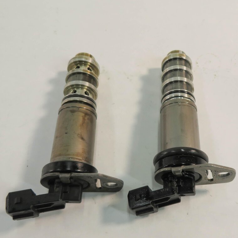 Thumbnail 5: 2011 BMW 740i (F01) 4.4L N63 TWIN TURBO ENGINE VVT VANOS SOLENOID SET-2