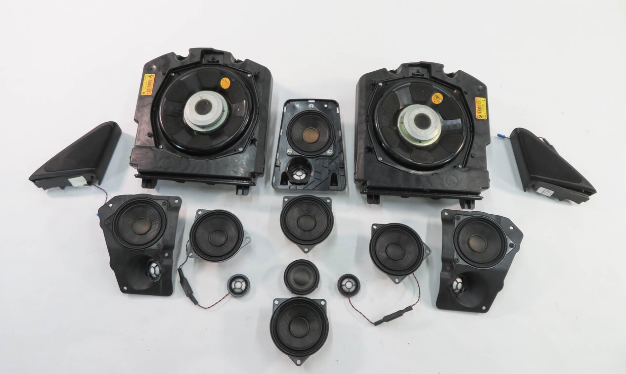 Thumbnail 4: 2009 BMW 750i (F01) RADIO STEREO MEDIA AUDIO SUBWOOFER SUB TWEETER SPEAKER SET