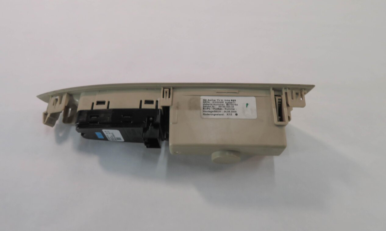 Thumbnail 5: 2009 BMW 750i (F01) LEFT REAR DOOR POWER WINDOW SWITCH BUTTON (OYSTER)
