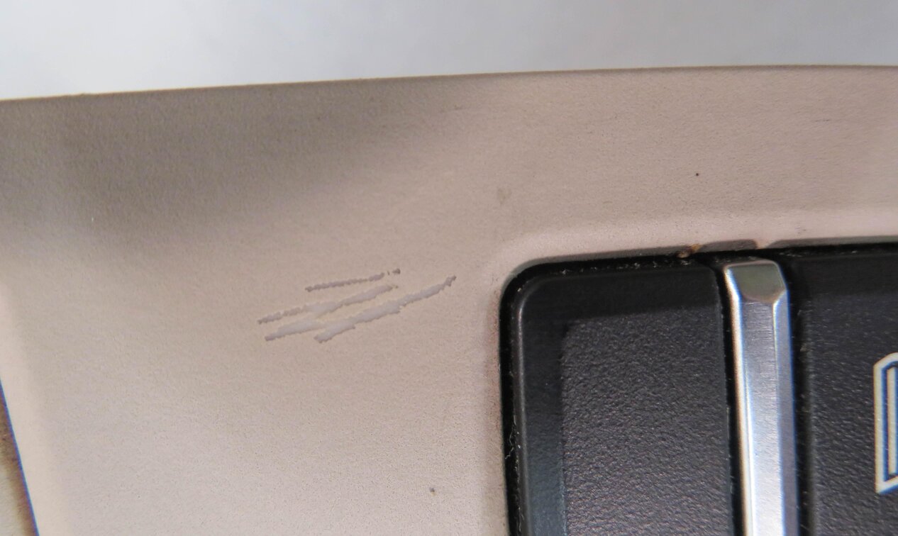 Thumbnail 6: 2009 BMW 750i (F01) LEFT REAR DOOR POWER WINDOW SWITCH BUTTON (OYSTER)