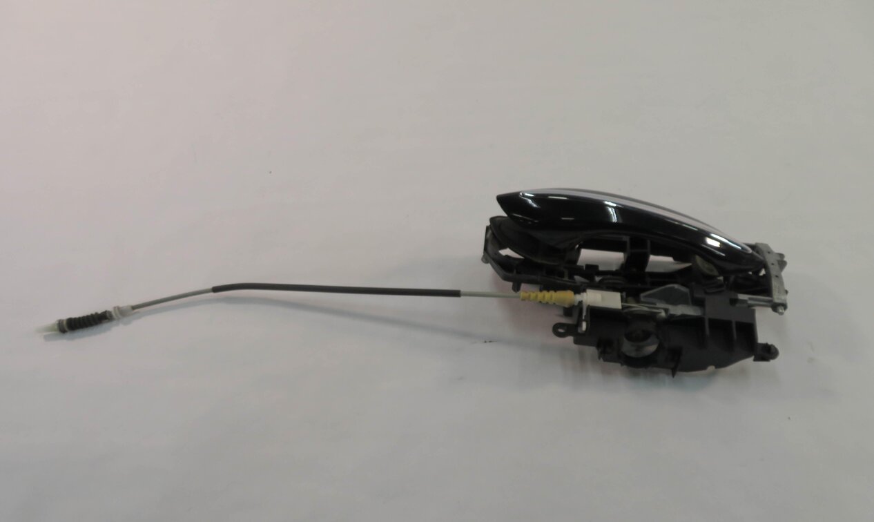 09-15 BMW 740i 750i 760i (F01 F02 F04) RIGHT FRONT EXTERIOR DOOR HANDLE (BLACK)