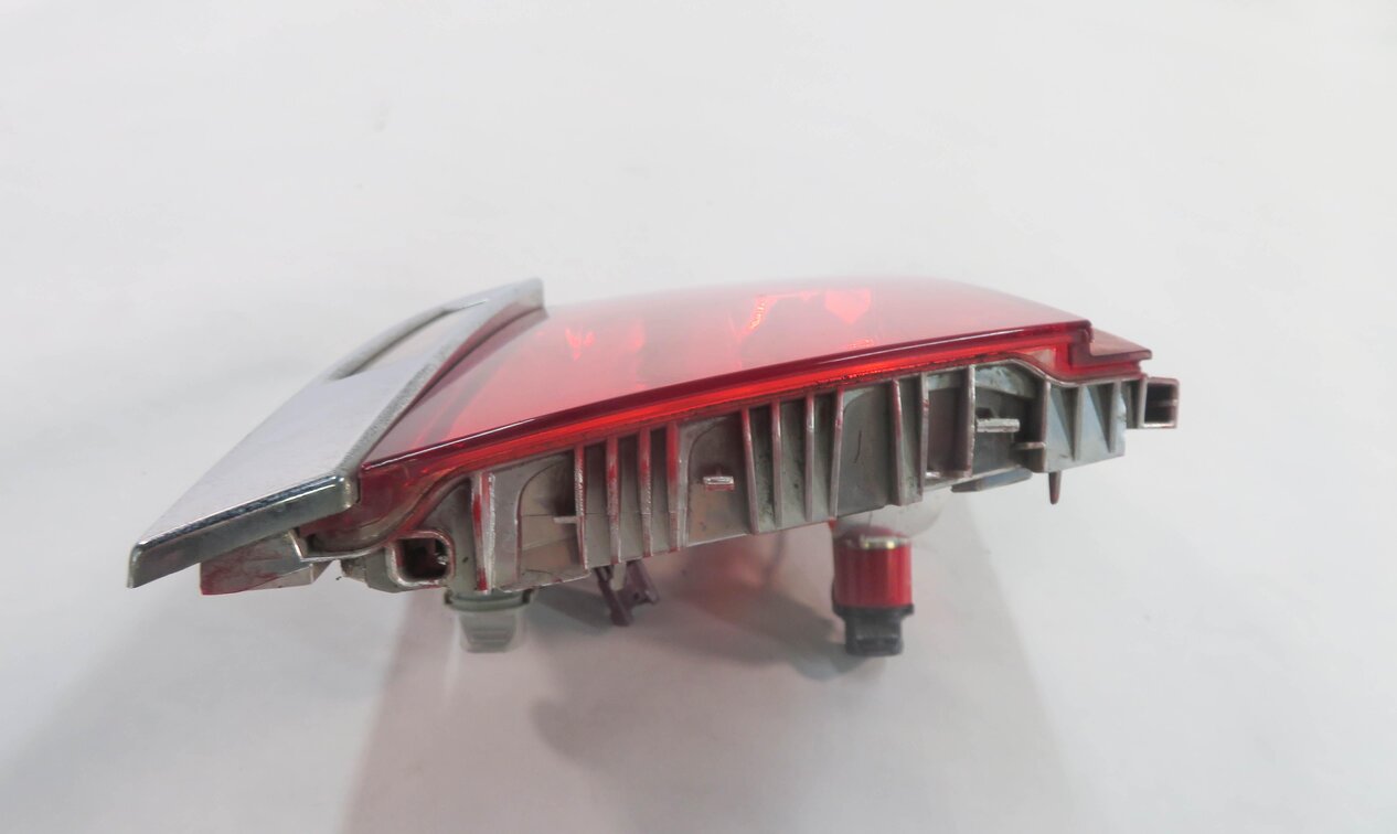 Thumbnail 5: 09-12 BMW 740i 750i 760i B7 (F01) LEFT SIDE REAR TRUNK LID TAILLIGHT LIGHT LAMP