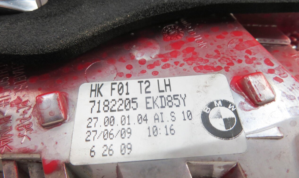 Thumbnail 9: 09-12 BMW 740i 750i 760i B7 (F01) LEFT SIDE REAR TRUNK LID TAILLIGHT LIGHT LAMP