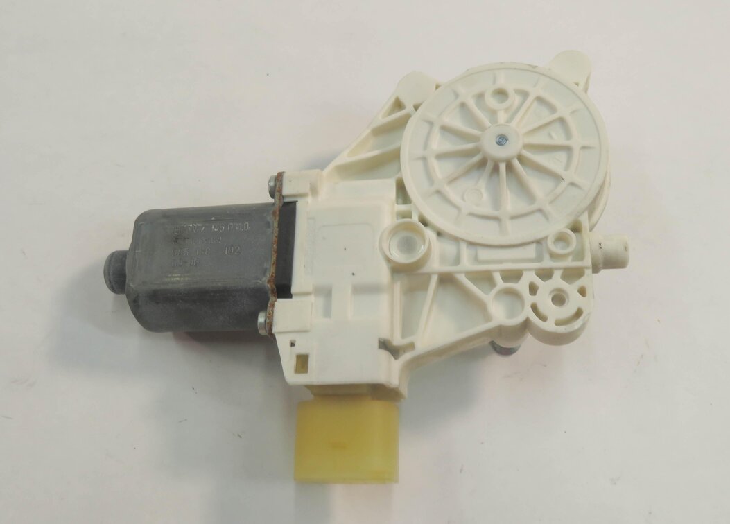 Thumbnail 5: 09-18 BMW 740i 750i 760i (F01) LEFT DRIVER SIDE WINDOW MOTOR (FITS FRONT & REAR)
