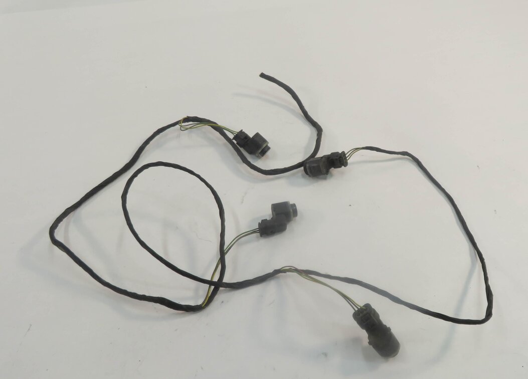 2009 BMW 750i (F01) REAR PDC PARK DISTANCE SENSOR SET-4 w/ HARNESS (BLACK 475)