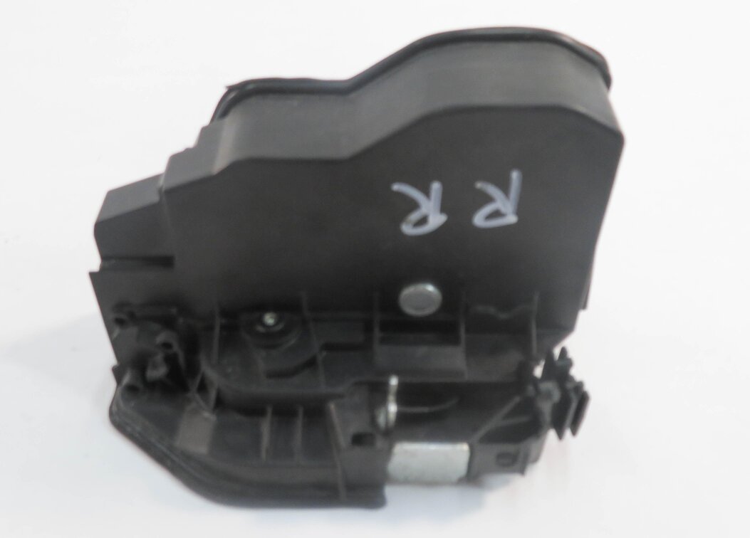 06-17 BMW 325i 328i 330i 335i 525i 530i 545i 745i 750i X3 RIGHT REAR DOOR LATCH