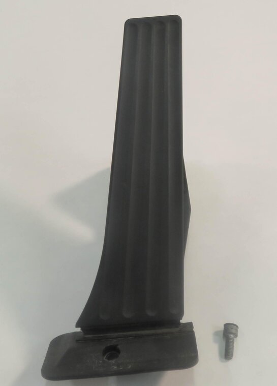 2009 BMW 750i (F01) GAS PEDAL FUEL THROTTLE ACCELERATOR FOOT PEDAL