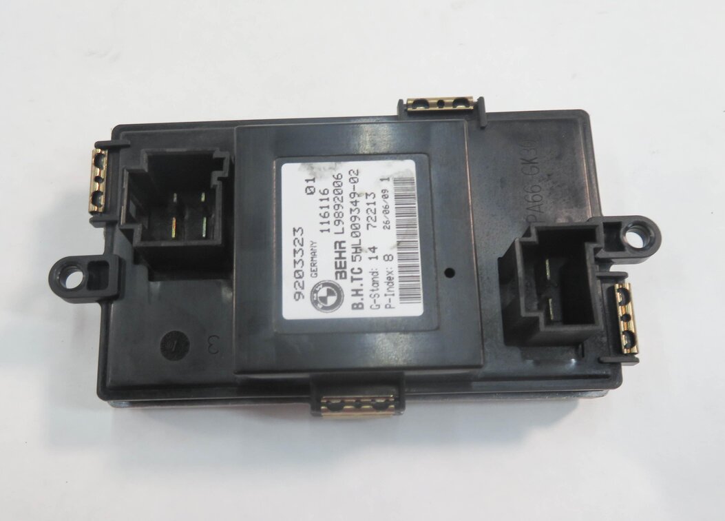 Thumbnail 5: 2011 BMW 740i (F01) FRONT HEATER A/C BLOWER FAN MOTOR SPEED RESISTOR