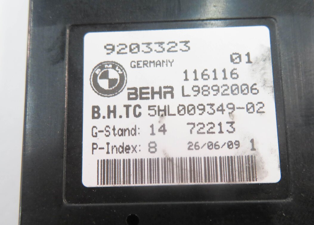 Thumbnail 6: 2011 BMW 740i (F01) FRONT HEATER A/C BLOWER FAN MOTOR SPEED RESISTOR