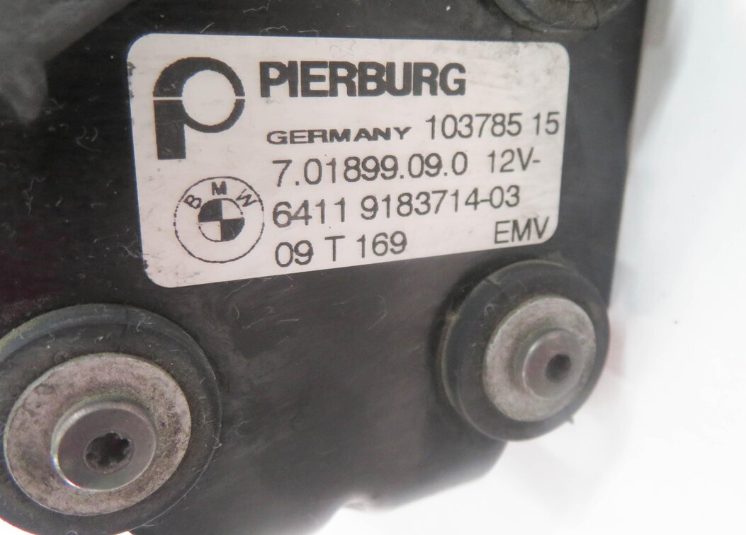 Thumbnail 6: 2009 BMW 750i (F01) 4.4L N63 TWIN TURBO ENGINE - SECONDARY AUXILIARY WATER PUMP