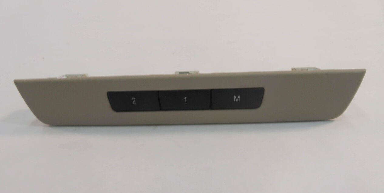 2009 BMW 750i (F01) RIGHT FRONT PASSENGER MEMORY SEAT ADJUSTMENT SWITCH (OYSTER)
