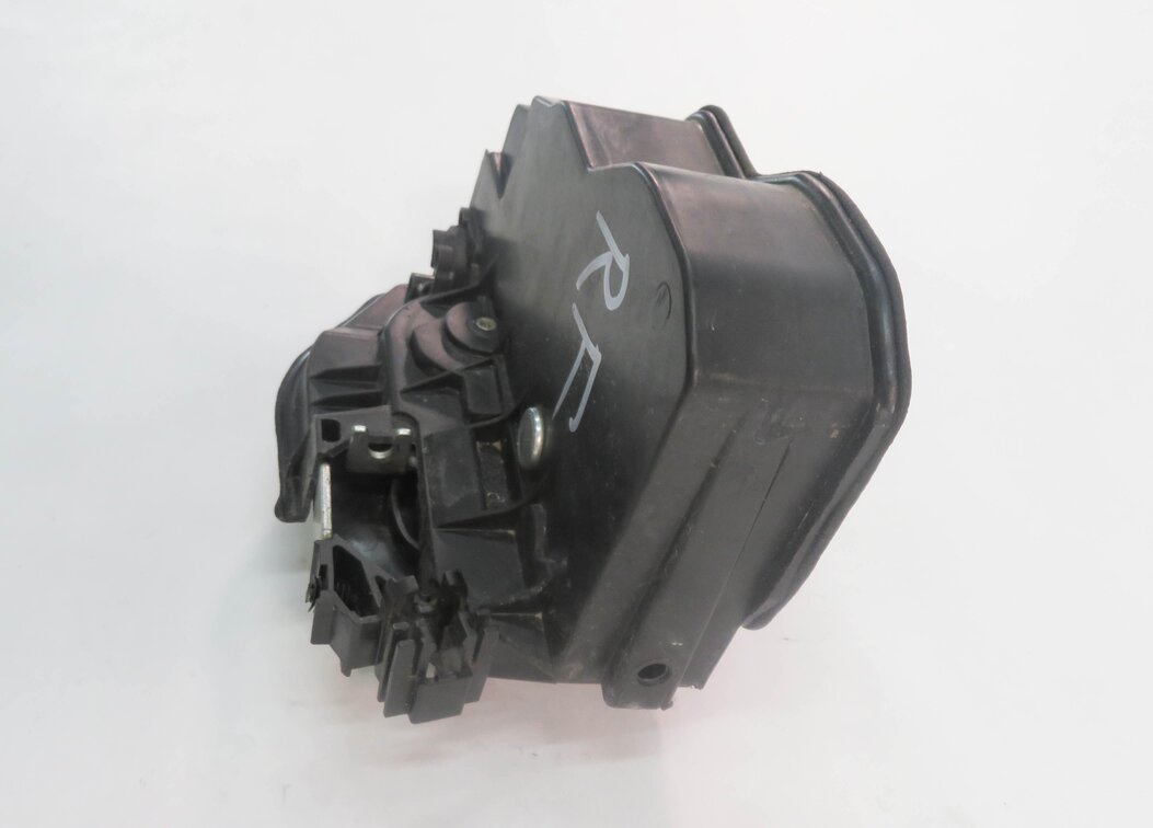 Thumbnail 3: 06-18 BMW E87 F22 E90 F30 E60 E63 E83 E65 E66 E70 E85 E89 RIGHT FRONT DOOR LATCH