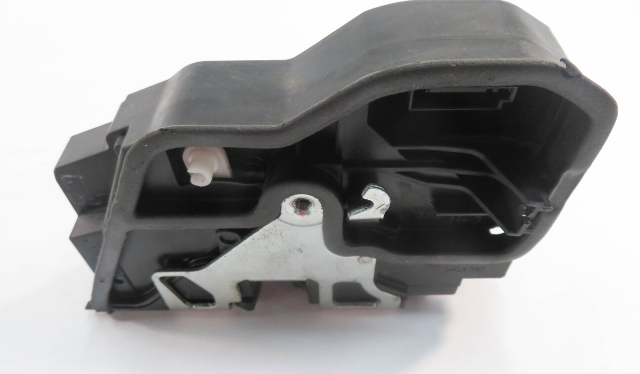 Thumbnail 4: 06-18 BMW E87 F22 E90 F30 E60 E63 E83 E65 E66 E70 E85 E89 LEFT FRONT DOOR LATCH
