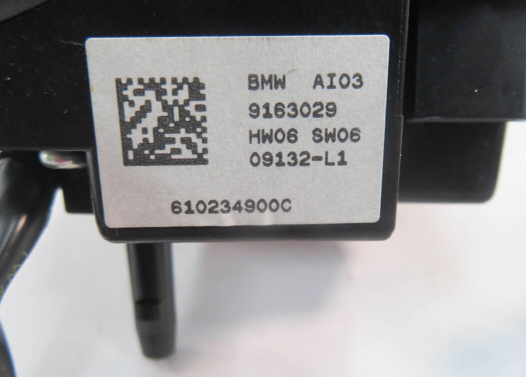 Thumbnail 8: 2009 BMW 750i (F01) STEERING CRUISE CONTROL PHONE MODE SWITCH BUTTON SET-2