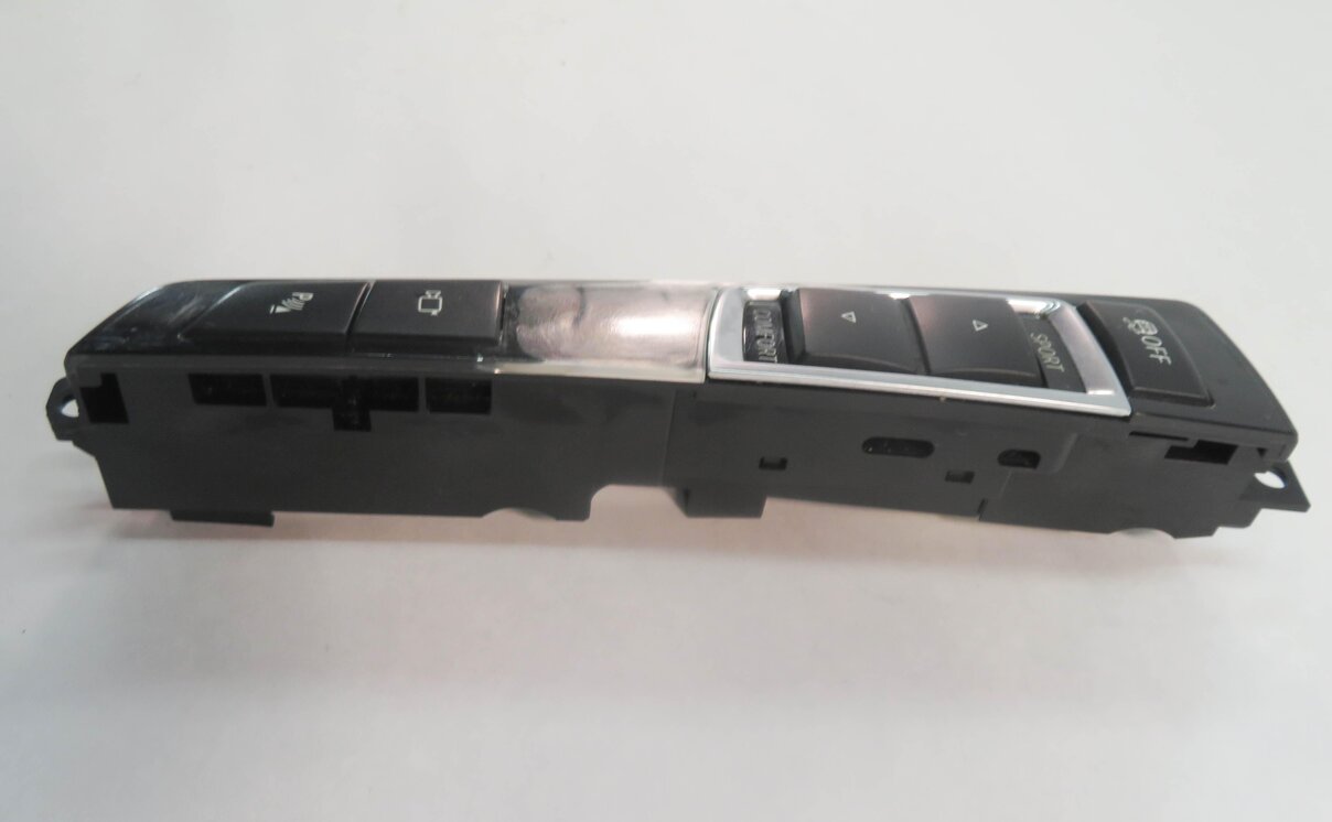 Thumbnail 4: 2009 BMW 750i (F01) TRACTION CONTROL PDC SPORT COMFORT CAMERA SWITCH BUTTON