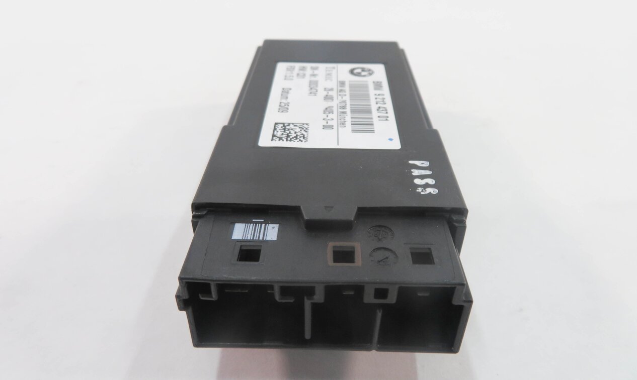 Thumbnail 2: 10-19 BMW 328i 330i 335i 530i 535i 550i 740i 750i 760i - REAR HEATED SEAT MODULE