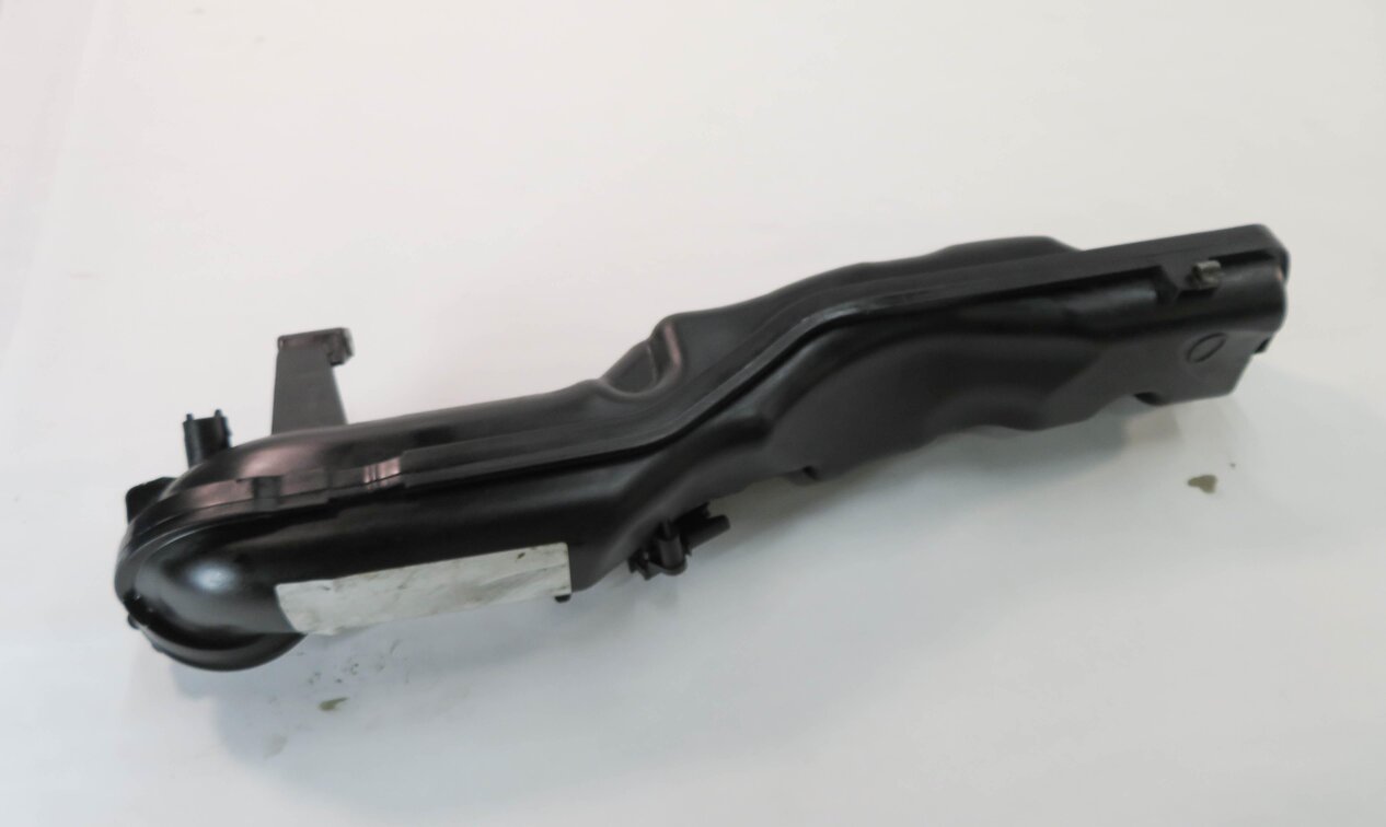 Thumbnail 3: 08-14 BMW 550i 650i 750i X5 X6 (F01 F10 E70 E71) 4.4L N63 RIGHT INTAKE MANIFOLD