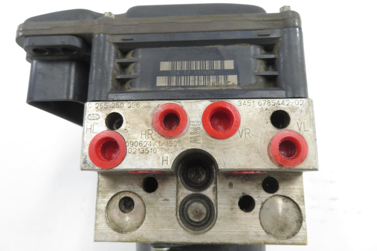 Thumbnail 7: 10-12 BMW 535iGT 550iGT 740i 750i 760i (F01 F07) DSC ABS ANTI LOCK BRAKE PUMP