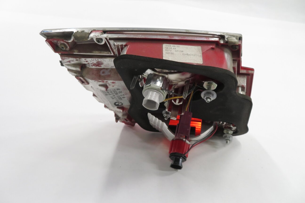Thumbnail 5: 09-12 BMW 740i 750i 760i B7 (F01) RIGHT SIDE REAR TRUNK LID TAILLIGHT LIGHT LAMP