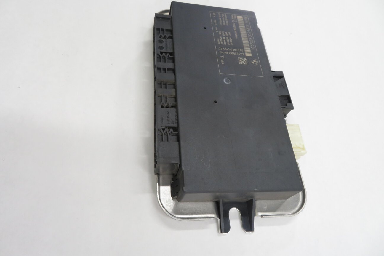 Thumbnail 2: 2010-2017 BMW 528i 535i 550i 650i 750i M5 X3 - FRMIII BODY LIGHT CONTROL MODULE
