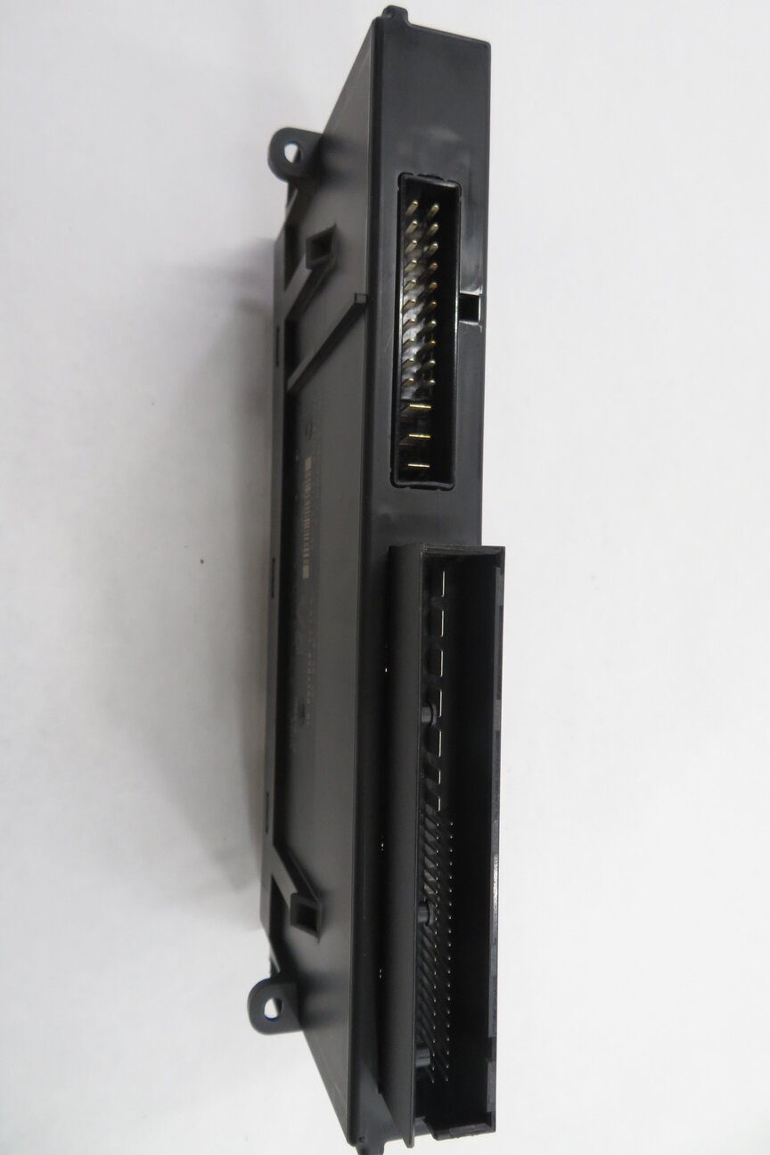 Thumbnail 7: 2009-2011 BMW 740i 750i 760i B7 (F01) POWER JUNCTION MAIN BODY CONTROL MODULE