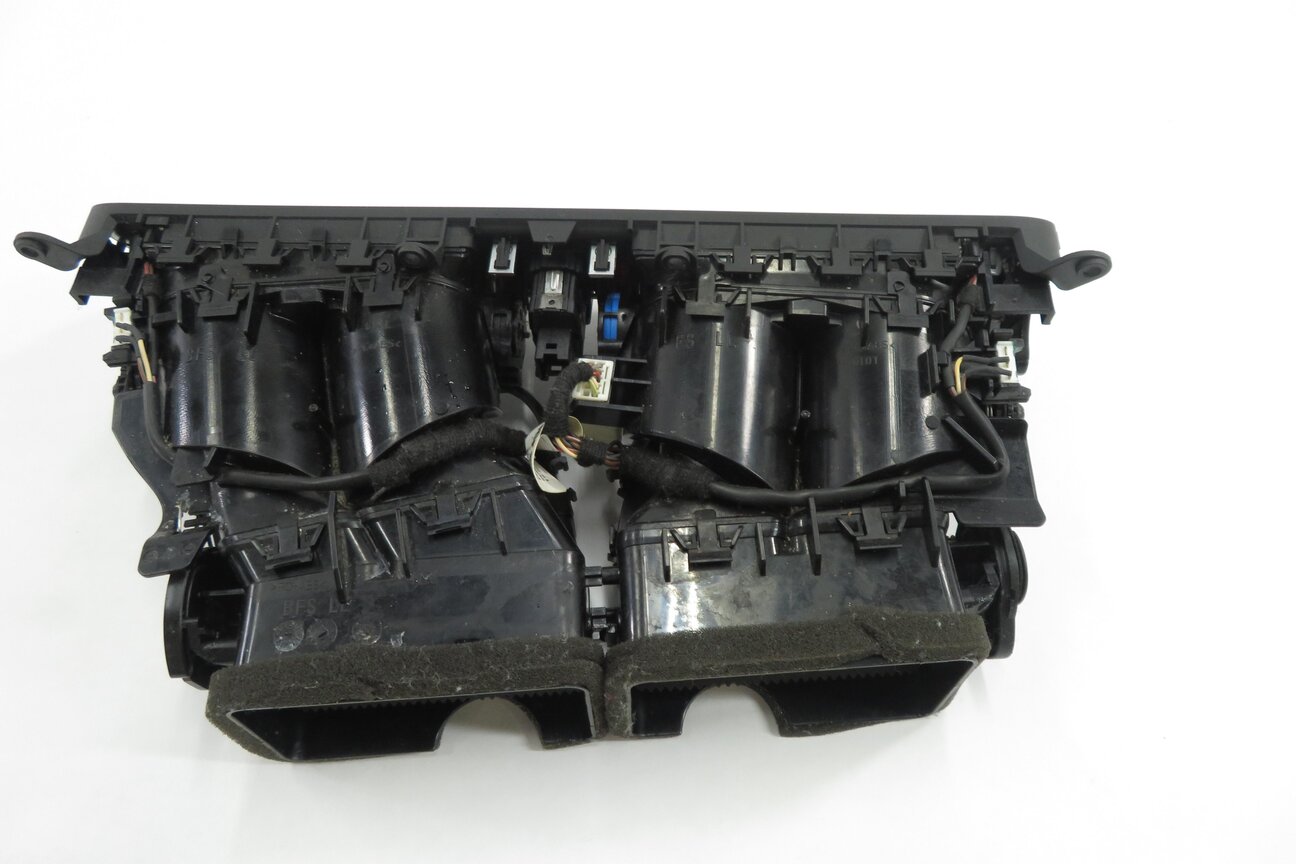 Thumbnail 4: 2009 BMW 750i (F01) CENTER DASH HEATER A/C AIR VENT w/ HAZARD & CENTRAL LOCK