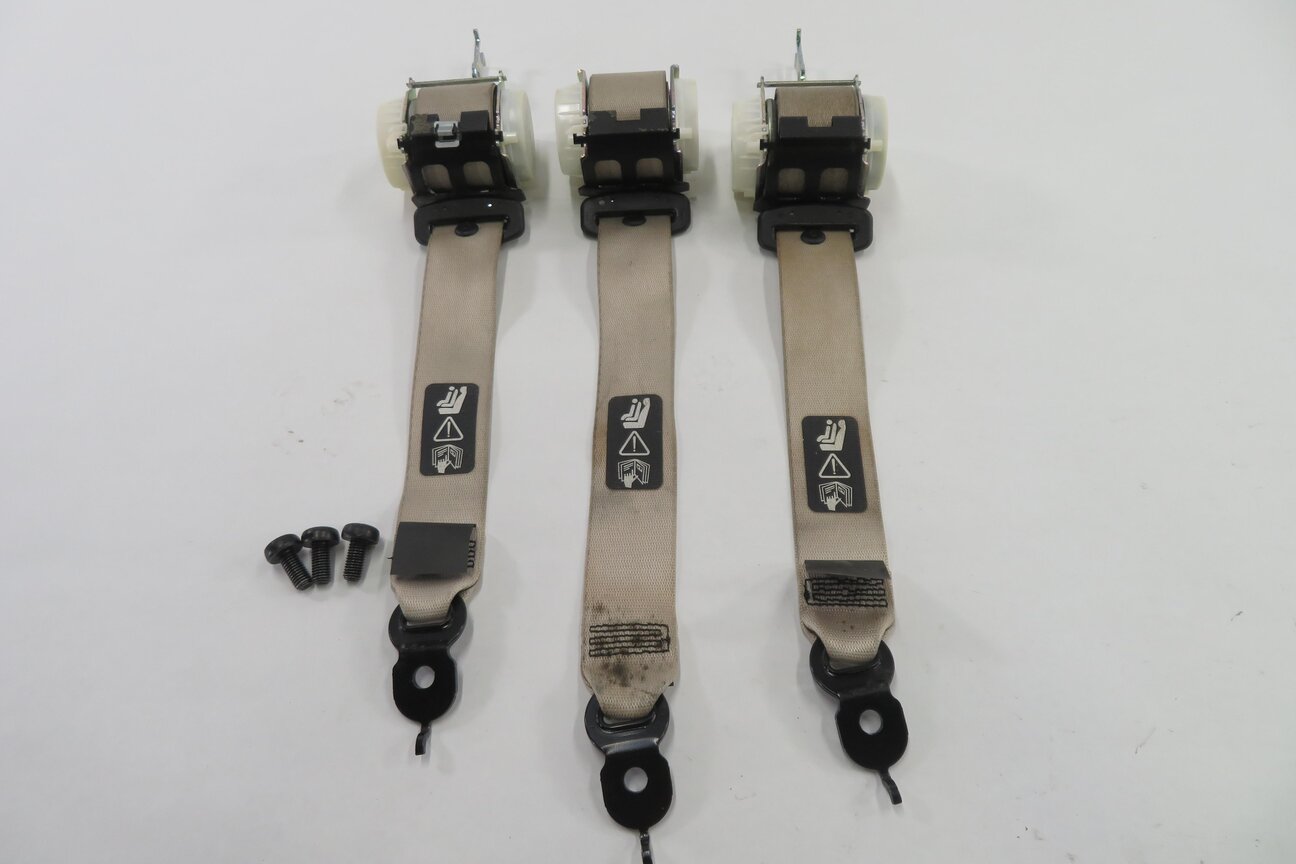 2009 BMW 750i (F01) REAR SEAT SEATBELT RETRACTOR SET-3 (OYSTER)