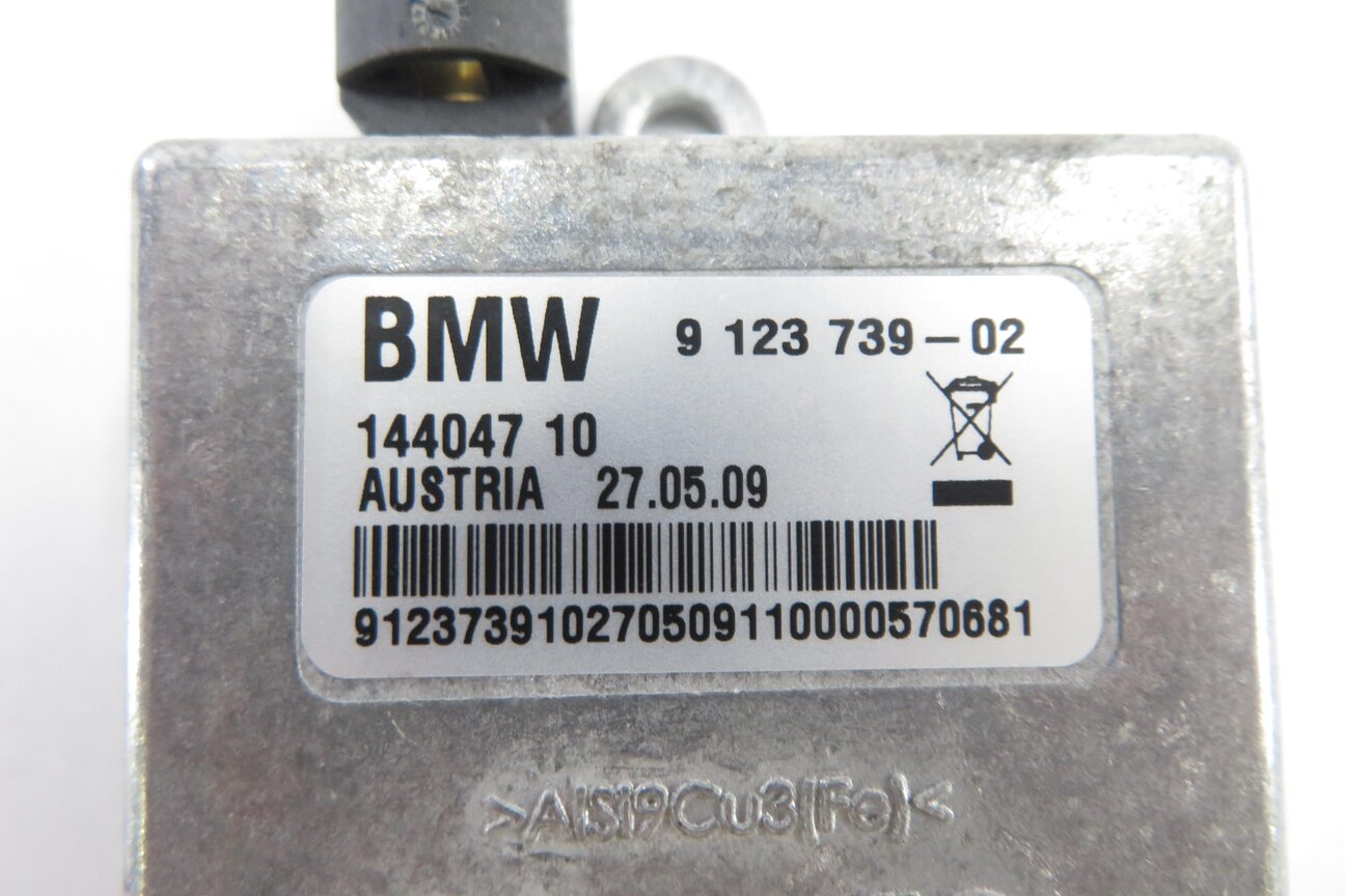 Thumbnail 6: 2011 BMW 740i (F01) RADIO STEREO AUX AUXILIARY AUDIO USB INTERFACE MODULE HUB