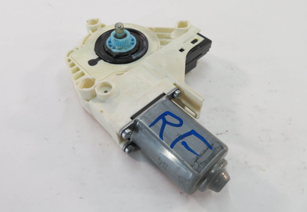 2010-2016 LR4 RANGE ROVER SPORT (L320) RIGHT FRONT PASSENGER POWER WINDOW MOTOR