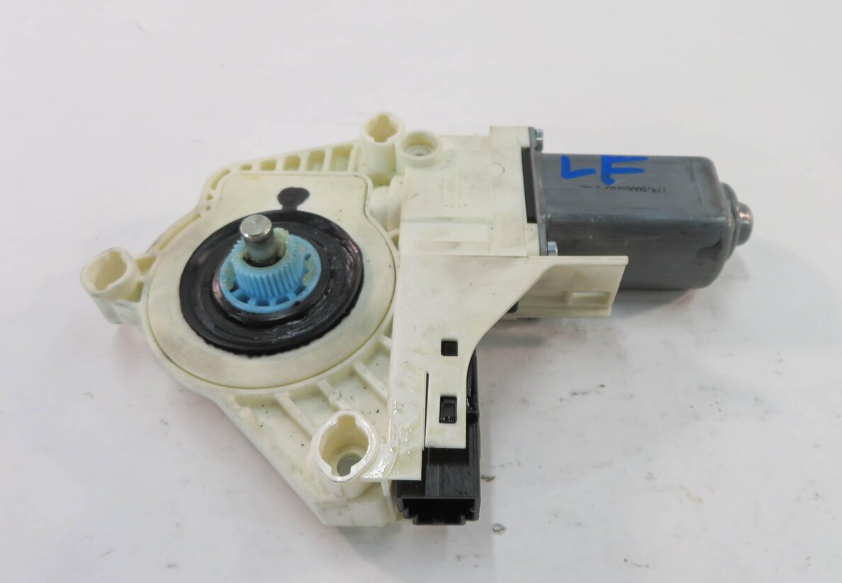 Thumbnail 2: 10-16 LAND ROVER LR4 / RANGE ROVER SPORT (L320) LEFT FRONT DRIVER WINDOW MOTOR