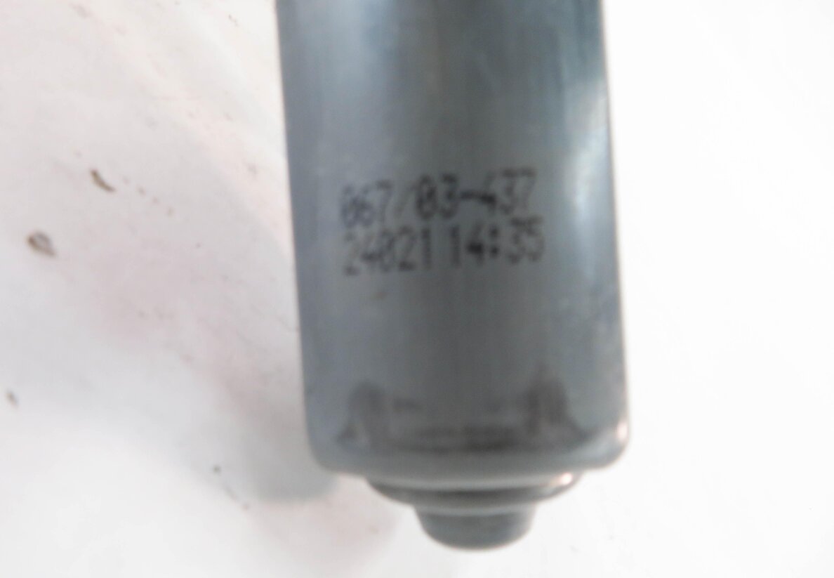 Thumbnail 8: 10-16 LAND ROVER LR4 / RANGE ROVER SPORT (L320) LEFT FRONT DRIVER WINDOW MOTOR
