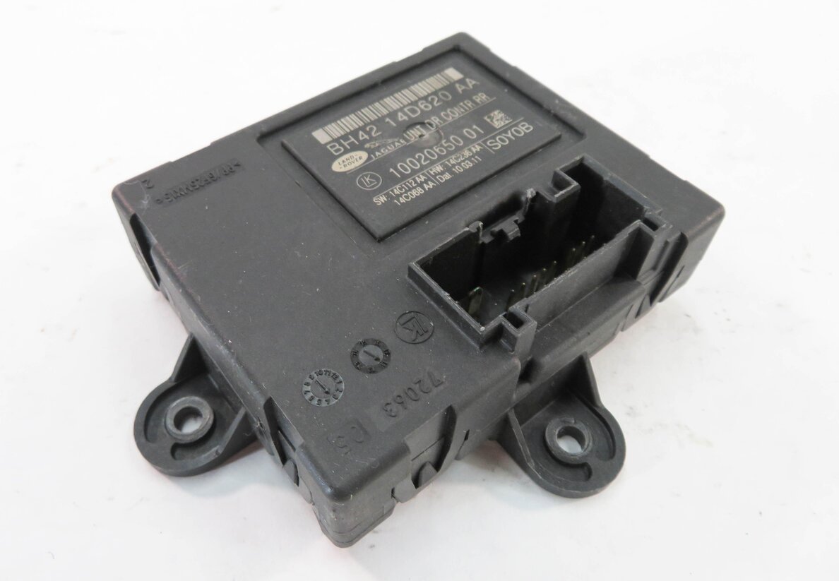 2010-2013 RANGE ROVER SPORT (L320) LEFT / RIGHT - REAR DOOR CONTROL MODULE