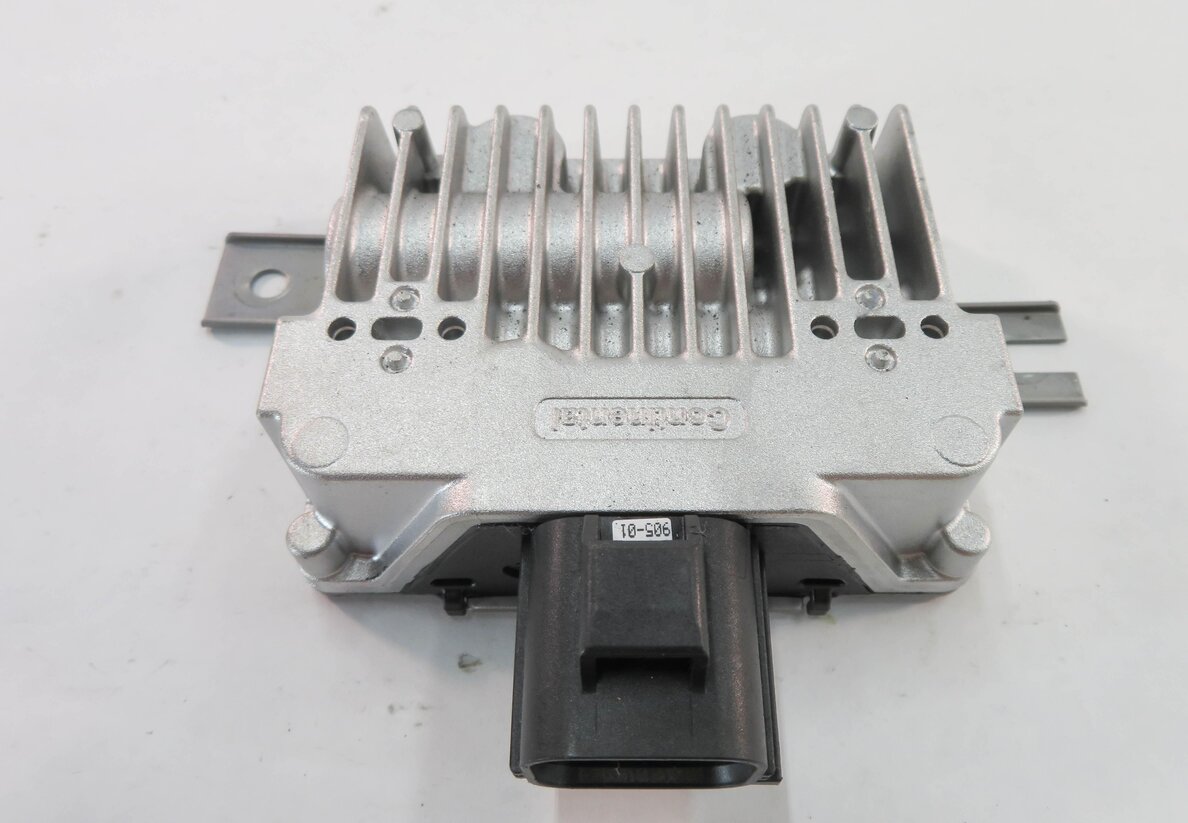 Thumbnail 2: 2010-2015 RANGE ROVER SPORT EVOQUE LR2 LR4 (FF/F4 L320) FUEL PUMP CONTROL MODULE