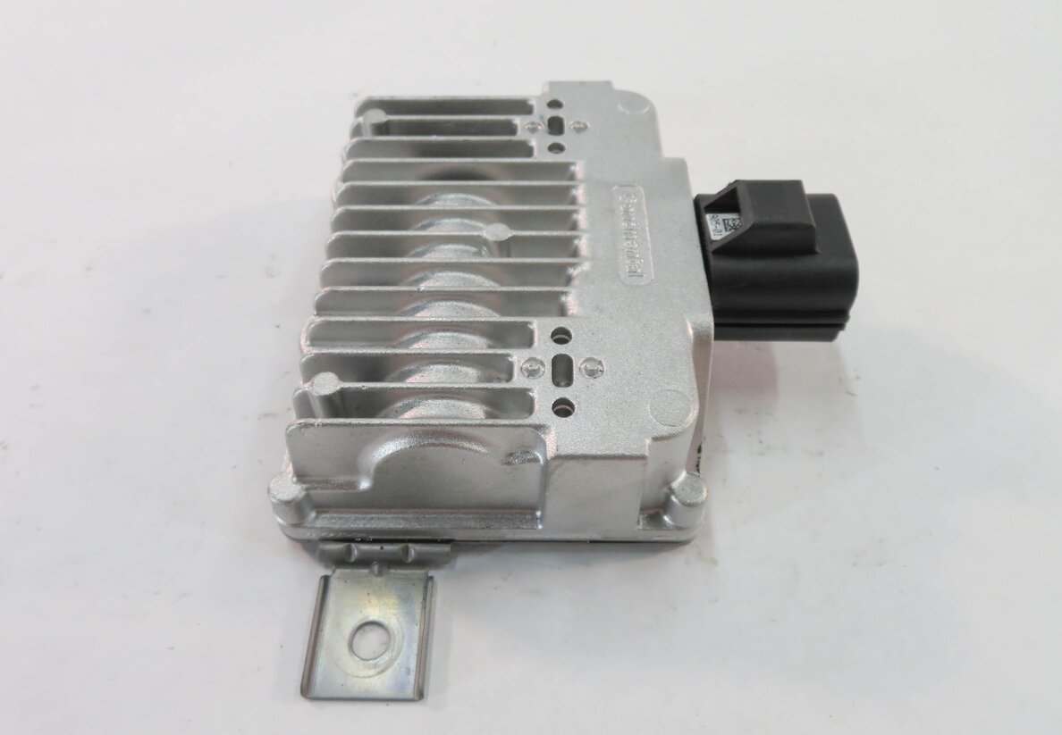 Thumbnail 5: 2010-2015 RANGE ROVER SPORT EVOQUE LR2 LR4 (FF/F4 L320) FUEL PUMP CONTROL MODULE