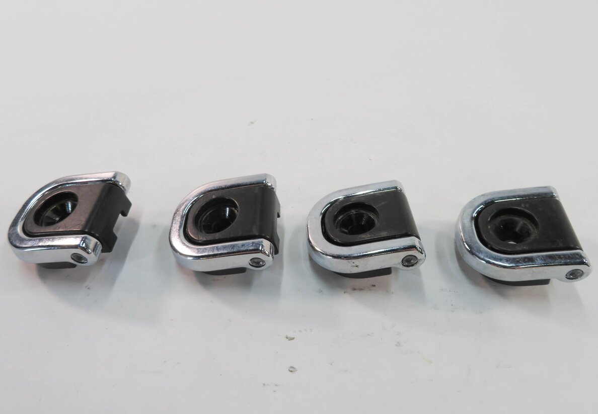 Thumbnail 3: 2011 RANGE ROVER SPORT (L320) REAR CARGO TIE DOWN HOOK BUCKLE SET-4